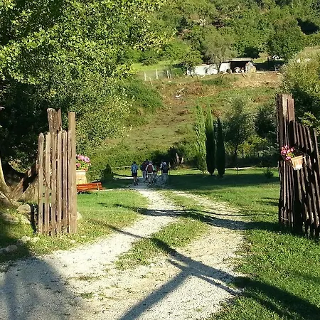 Agriturismo Santa Giusta Farm stay *
